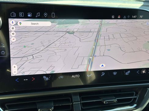 New 2026 Chevrolet Equinox EV RS image 10