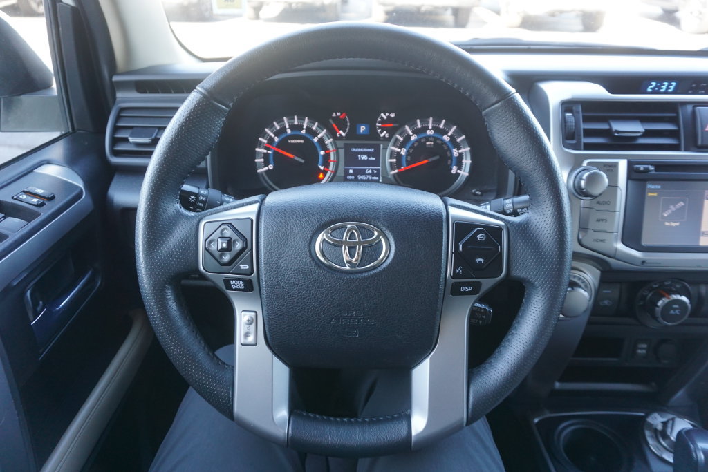 Used 2017 Toyota 4Runner SR5 Premium AWD/4WD image 3