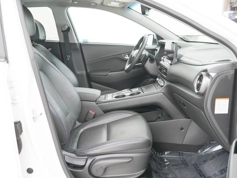 Certified 2023 Hyundai Kona Limited w/ Cargo Package FWD image 10