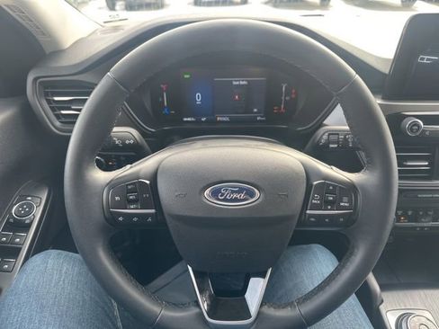 Used 2023 Ford Escape Active image 22