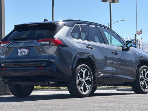Used 2024 Toyota RAV4 XSE w/ Weather Package AWD/4WD image 4
