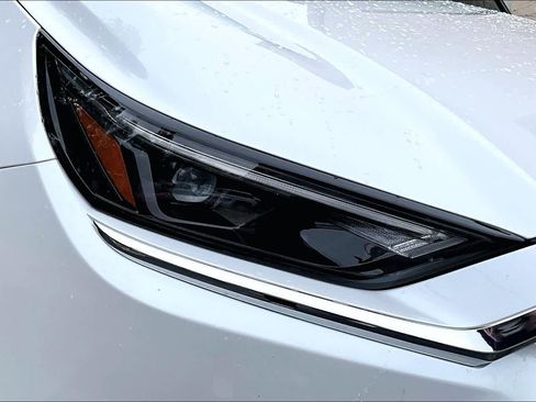 Certified 2024 Toyota Grand Highlander FWD image 27