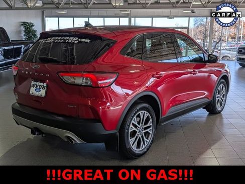 Used 2022 Ford Escape SEL w/ Class II Trailer Tow Package image 8