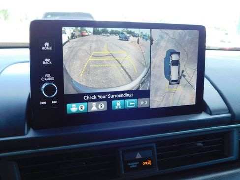 Used 2023 Honda Pilot Elite image 47