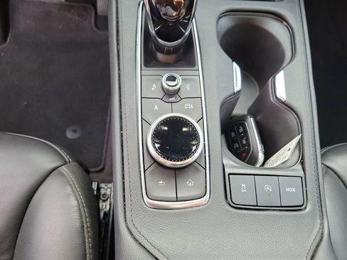 Used 2024 Cadillac XT4 Premium Luxury AWD/4WD image 27