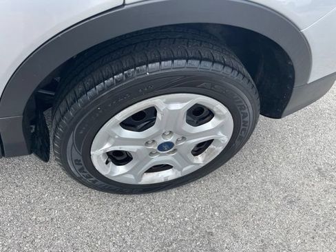 Used 2019 Ford Escape S FWD image 13