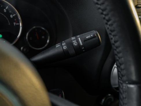 Used 2017 Jeep Wrangler Unlimited Sahara w/ Connectivity Group image 11