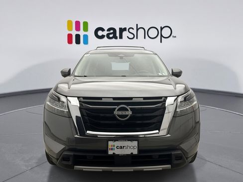 Used 2023 Nissan Pathfinder SL w/ SL Premium Package AWD/4WD image 8