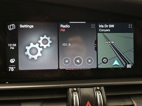 Used 2021 Alfa Romeo Giulia Ti w/ Nero Edizione image 15