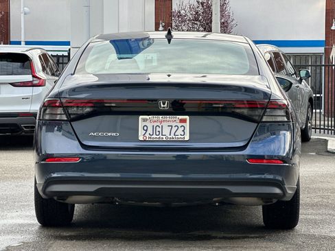 Used 2023 Honda Accord EX image 5