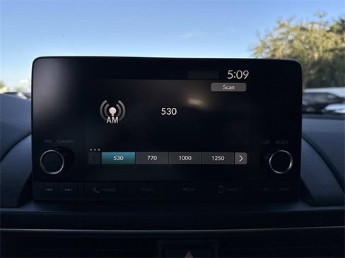 New 2025 Honda Pilot Sport image 23