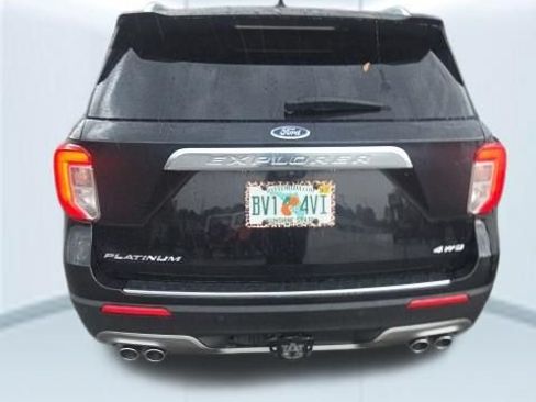 Used 2021 Ford Explorer Platinum w/ Equipment Group 601A AWD/4WD image 7