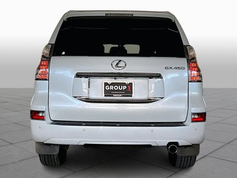 Used 2019 Lexus GX 460 Premium image 4