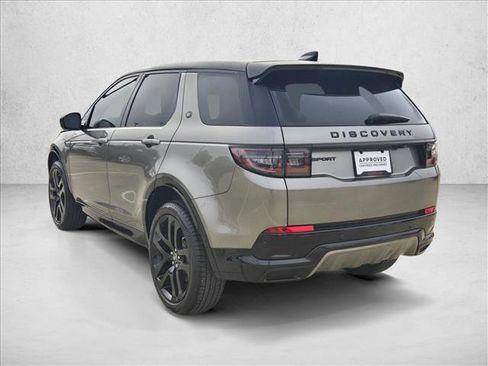 Certified 2025 Land Rover Discovery Sport Dynamic SE image 8