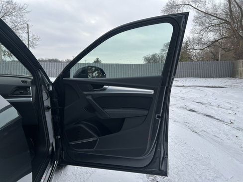 Certified 2025 Audi Q5 2.0T Premium Plus w/ Premium Plus Package image 31