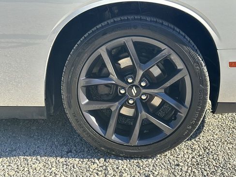 Used 2019 Dodge Challenger SXT w/ Blacktop Package image 13