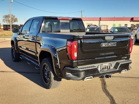 Used 2022 GMC Sierra 1500 AT4 w/ AT4 Preferred Package image 3