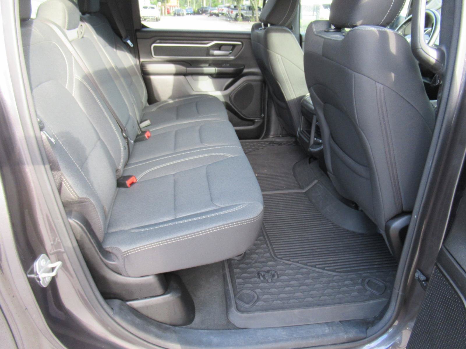 Used 2022 RAM 1500 Big Horn RWD image 31