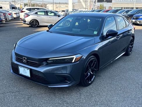 Used 2023 Honda Civic Sport image 1