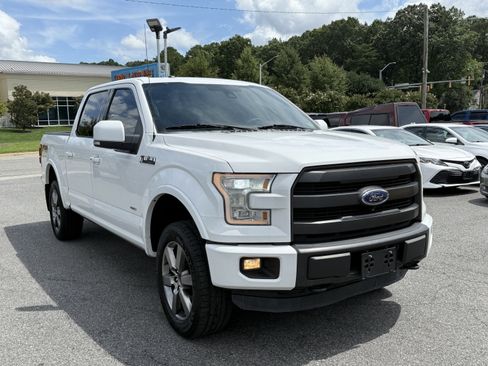 Used 2015 Ford F150 Lariat w/ Equipment Group 502A Luxury image 4