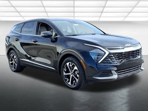 Used 2024 Kia Sportage EX image 9