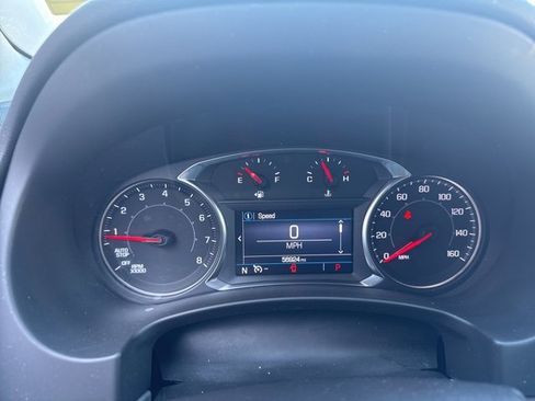 Used 2023 GMC Terrain SLE w/ Driver Convenience Package image 19