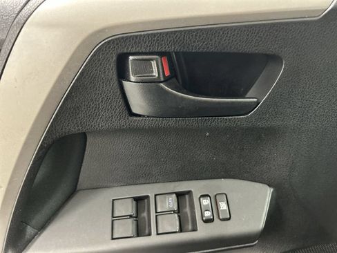 Used 2017 Toyota RAV4 LE w/ All Weather Liner Package AWD/4WD image 11