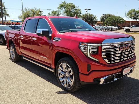 Used 2024 GMC Sierra 1500 Denali w/ Denali Reserve Package AWD/4WD image 6