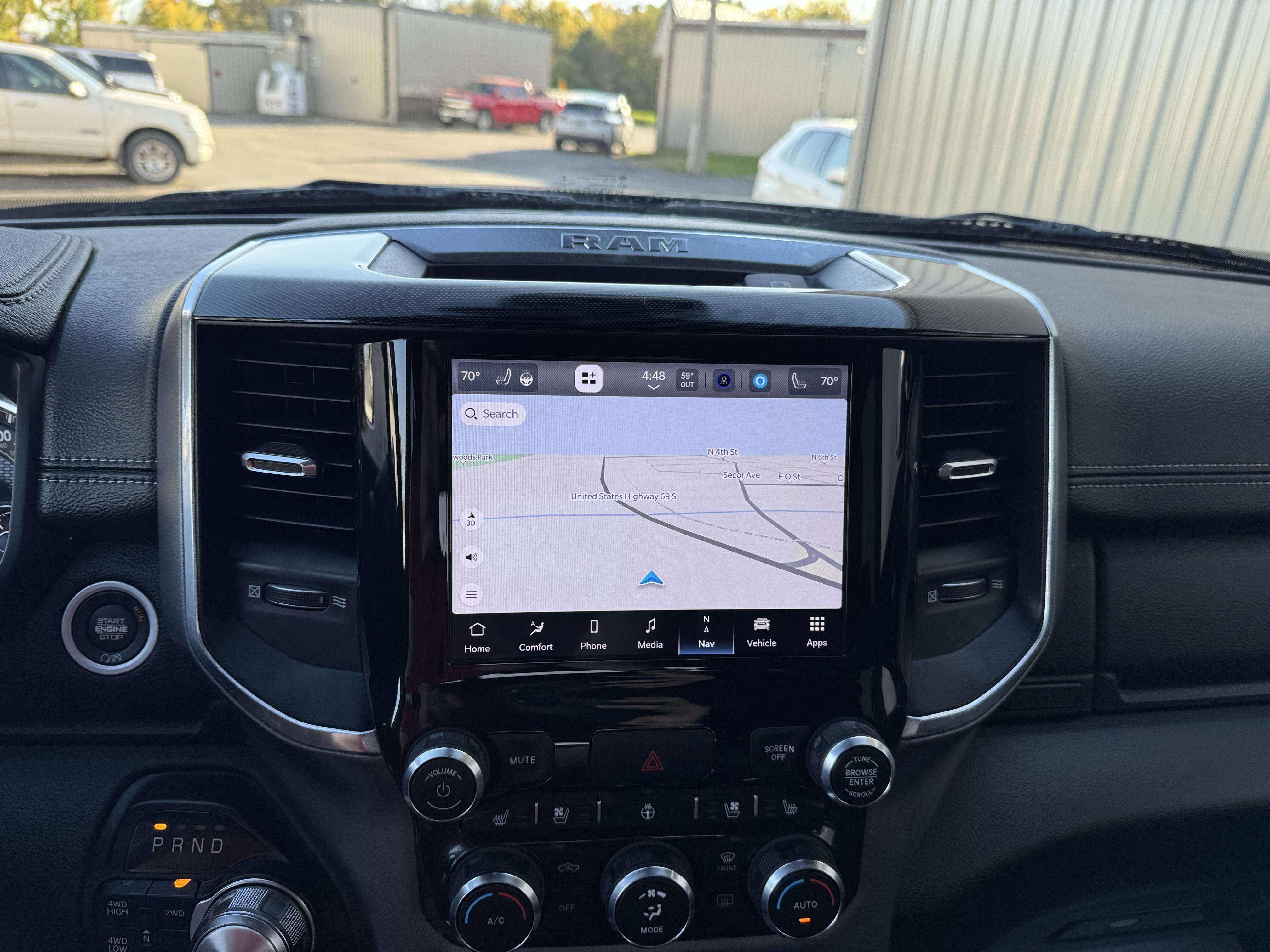 Used 2022 RAM 2500 Laramie AWD/4WD image 16