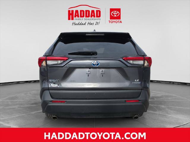 Certified 2024 Toyota RAV4 LE AWD/4WD image 4