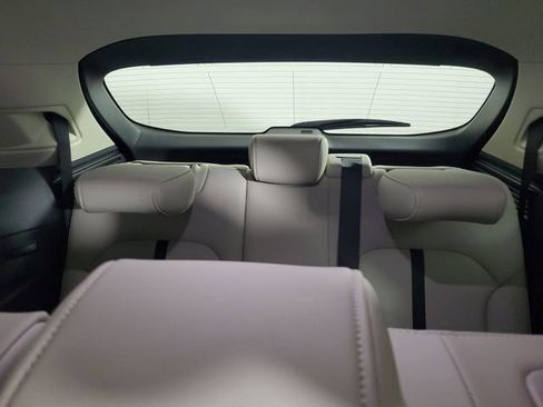 Certified 2024 MAZDA CX-90 Plug-In Hybrid w/ Preferred AWD/4WD image 15