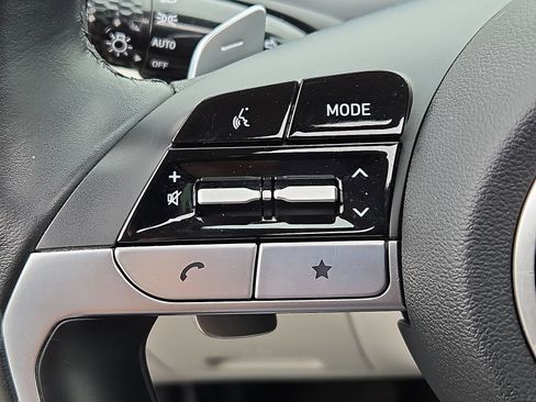 Certified 2023 Hyundai Tucson Limited AWD/4WD image 23