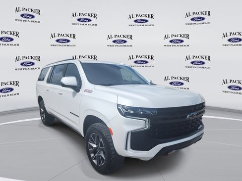 Used 2023 Chevrolet Suburban Z71 w/ Z71 Off-Road Package image 7