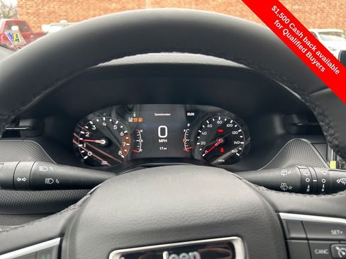 New 2026 Jeep Compass Latitude image 2