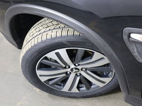 Used 2024 Mitsubishi Outlander Sport ES AWD/4WD image 35