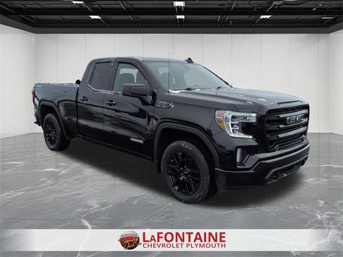 Used 2022 GMC Sierra 1500 Elevation image 2