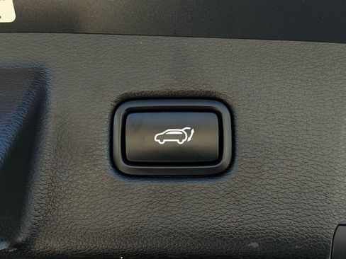 Certified 2022 Kia Telluride SX w/ SX Prestige Package image 10