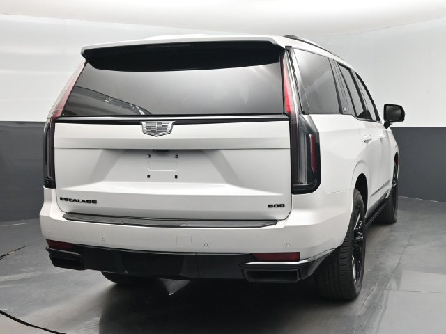 Used 2023 Cadillac Escalade Sport Platinum w/ LPO, ONYX Package AWD/4WD image 11