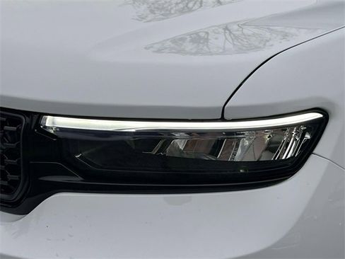 Certified 2024 Jeep Grand Cherokee L Summit image 11