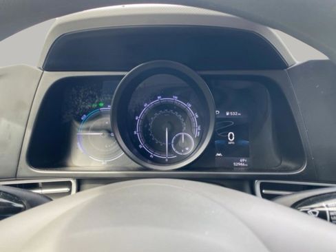 Used 2022 Hyundai Elantra Blue w/ Cargo Package image 24