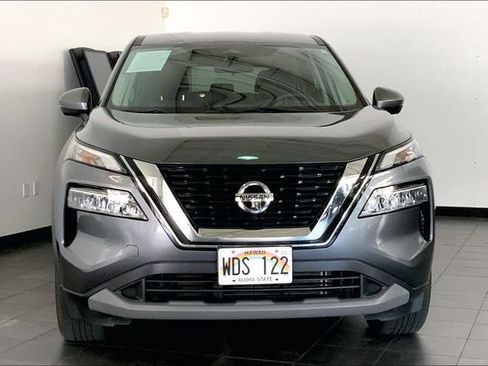 Used 2021 Nissan Rogue SV FWD image 3
