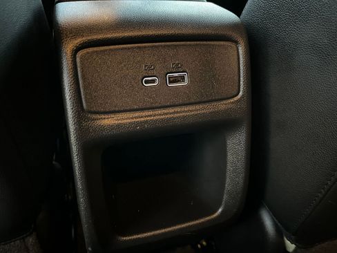 Used 2025 Chevrolet Trax LT image 24