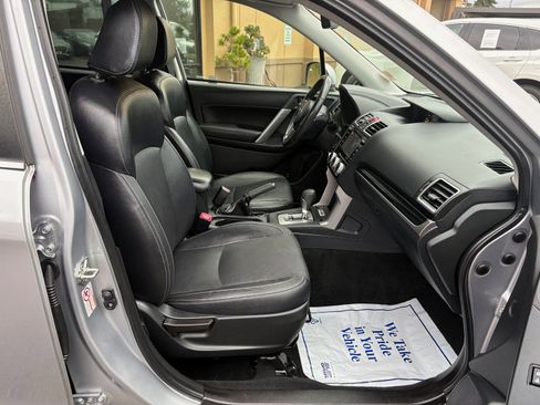 Used 2018 Subaru Forester 2.5i Limited w/ Popular Package #3B image 26