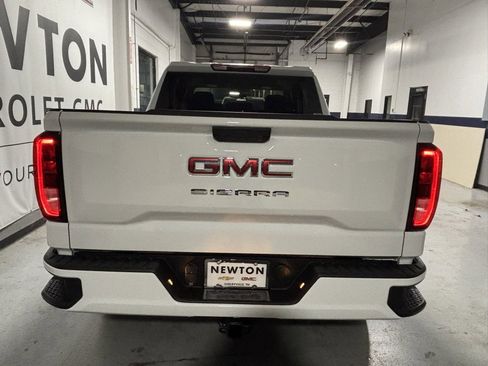 New 2026 GMC Sierra 1500 Pro w/ Graphite Edition image 30