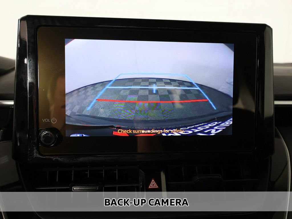 Used 2024 Toyota Corolla LE FWD image 4