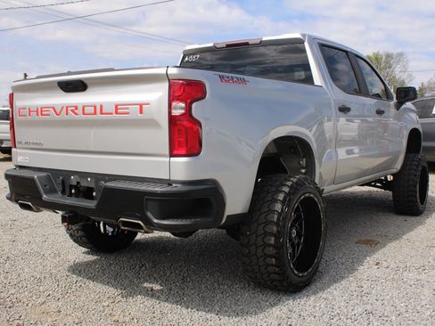 Used 2020 Chevrolet Silverado 1500 Custom Trail Boss w/ Custom Convenience Package image 14