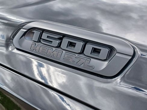 Used 2020 RAM 1500 Big Horn AWD/4WD image 6