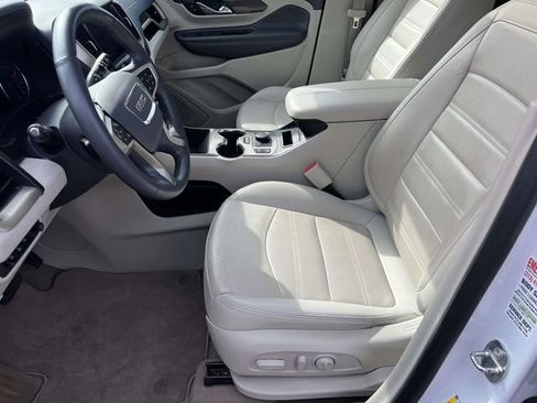 Used 2023 GMC Terrain Denali w/ Denali Premium Package image 22