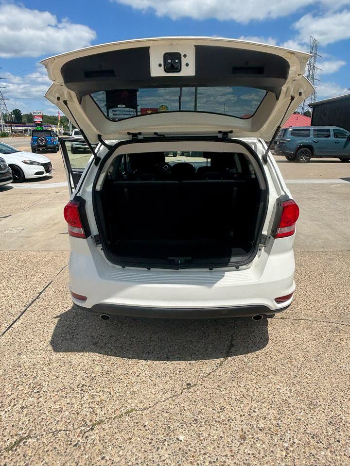 Used 2018 Dodge Journey GT FWD image 5
