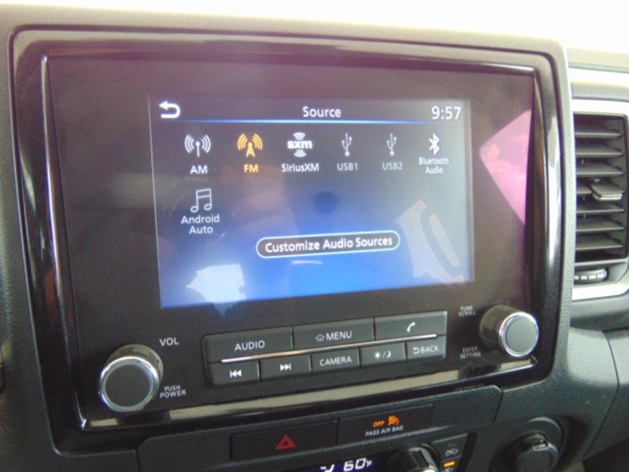 Used 2022 Nissan Frontier SV AWD/4WD image 31